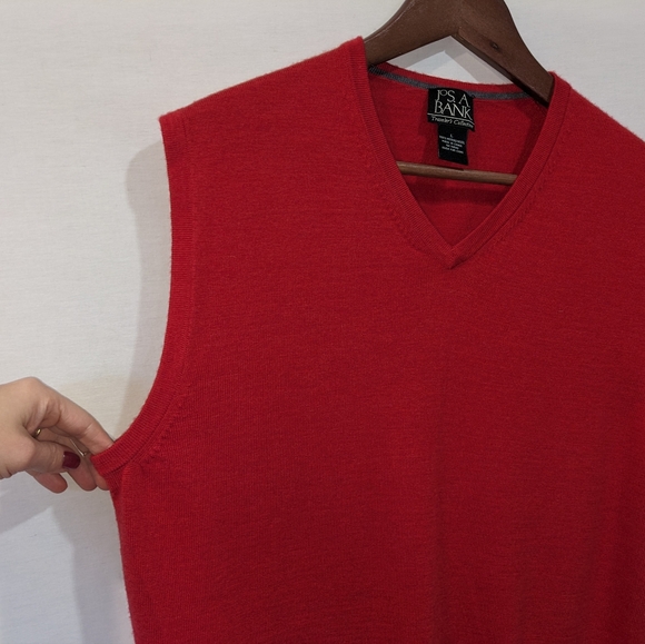 Vintage jos. A. Bank 100% Merino Wool Red Sweater Vest Size Large - Picture 5 of 8